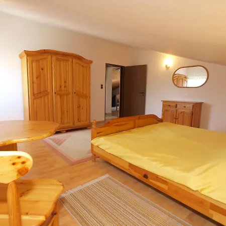 Jasminka 964 Premantura