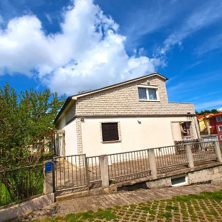 Jasminka 964 Premantura