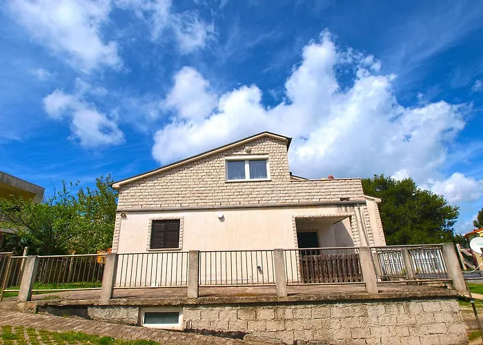 Jasminka 964 * Premantura