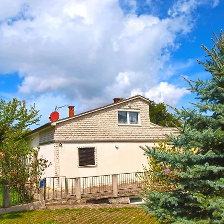 アパート Jasminka 964 プレマントゥーラ